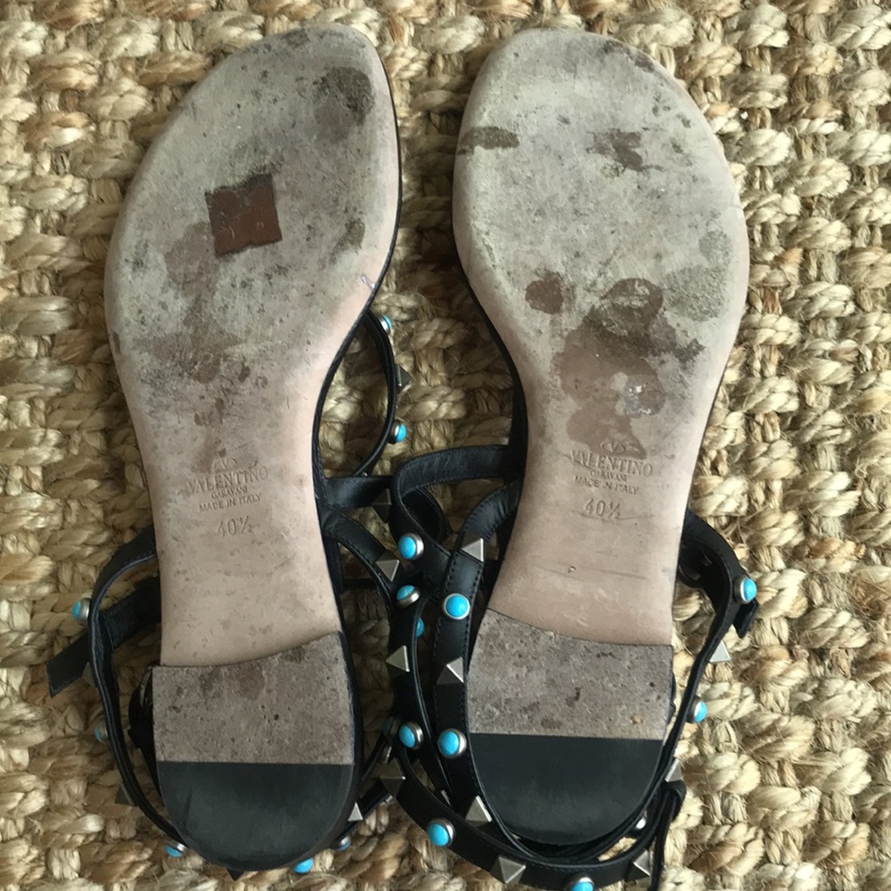 Valentino Garavani Rockstud Gladiator Sandal. EUR or Italian 40.5 - Picture 11 of 14